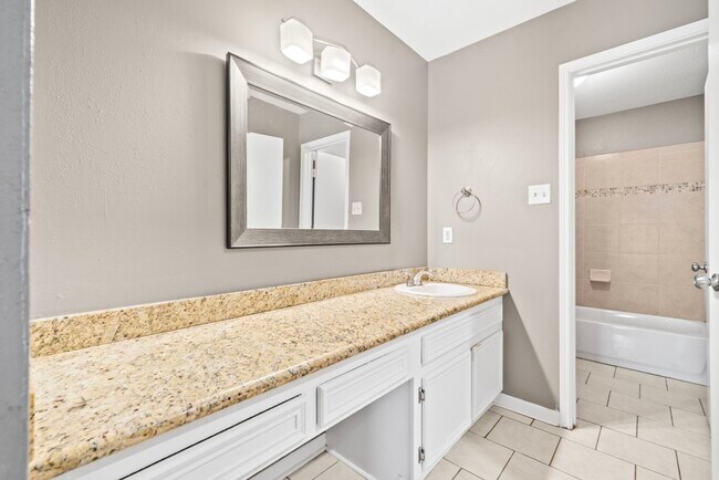 Photo - 7716 Challie Ln Unit 7716