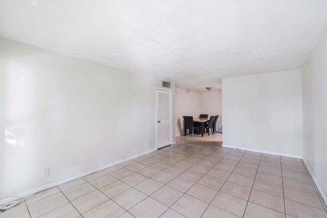 Photo - 10936 Royal Palm Blvd Condo Unit 10936