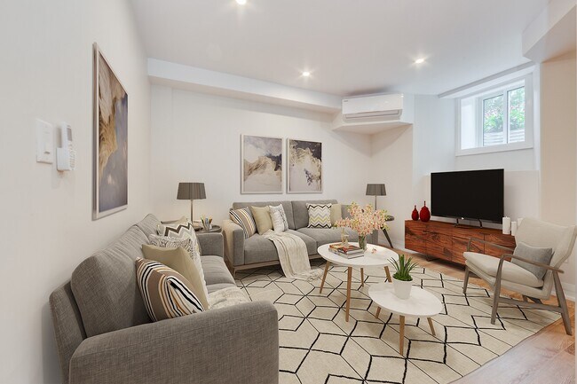 Photo - 17 Lockwood Rd Unit C