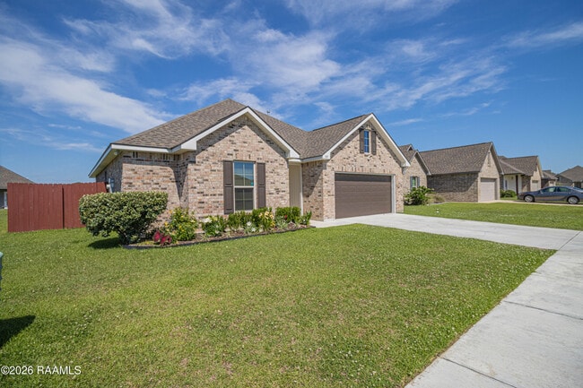 Photo - 303 Tall Meadows Ln