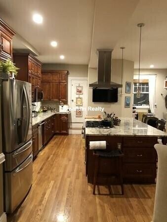 Photo - 108 Walnut St