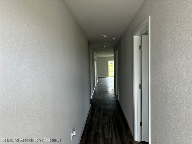 Photo - 1825 Grand Ridge St