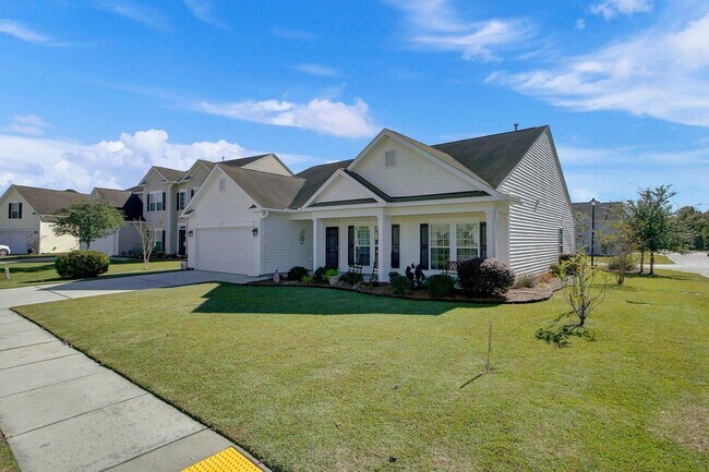 Photo - 160 Mayfield Dr