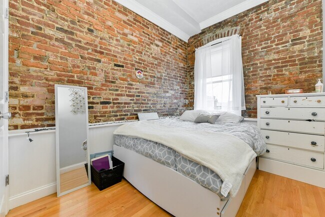 Photo - 158 Cottage St Unidad #4R