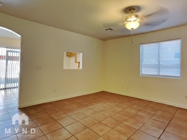 Photo - 5620 S 5th Ave