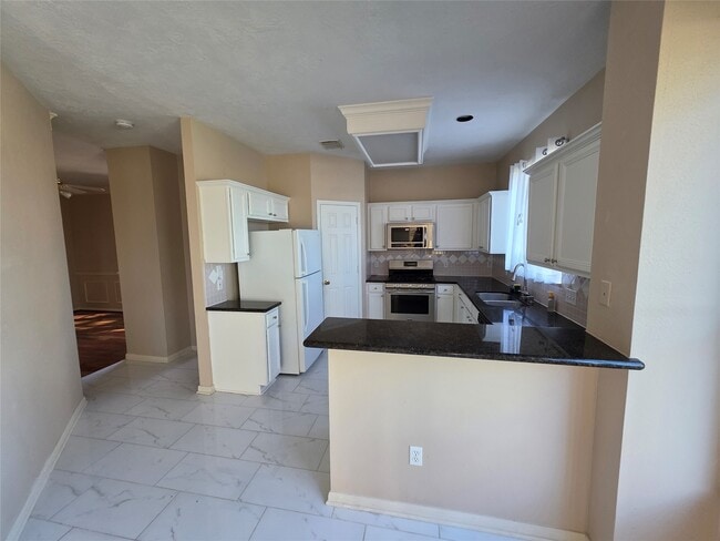 Photo - 4815 Knights Branch Dr