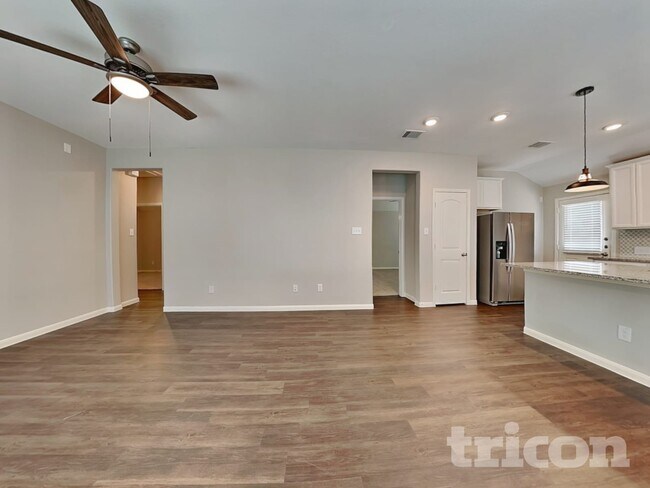 Photo - 6918 Scarlet Sagebrush St