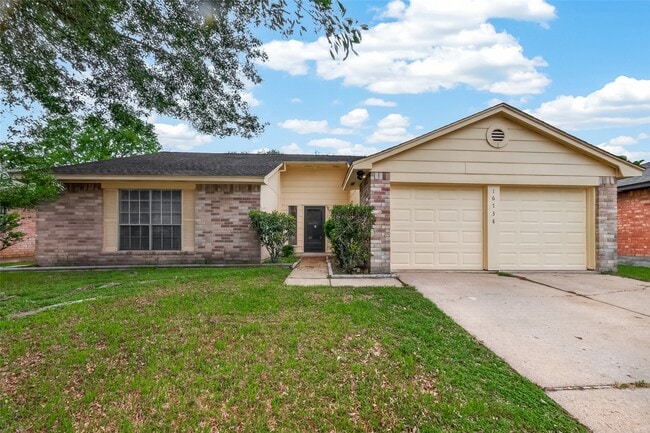 Building Photo - 16738 Quail Briar Dr