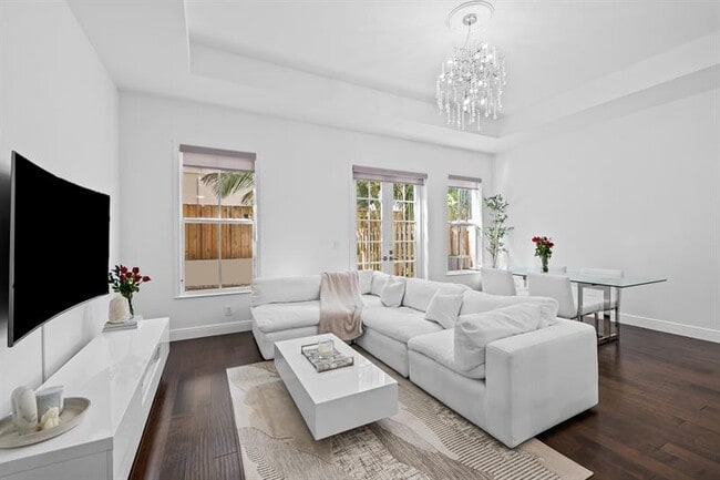 Photo - 515 SW 18th Ave