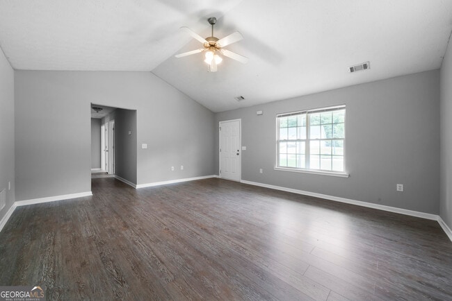 Photo - 761 Twin Oaks Ln
