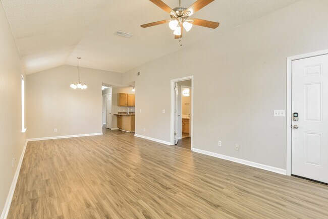 Photo - 496 Cedar Park Cir