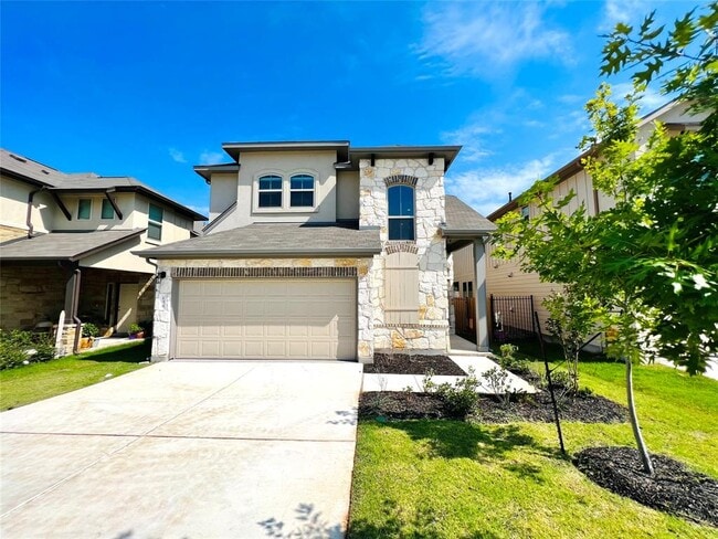 Photo - 136 MacArthur Dr