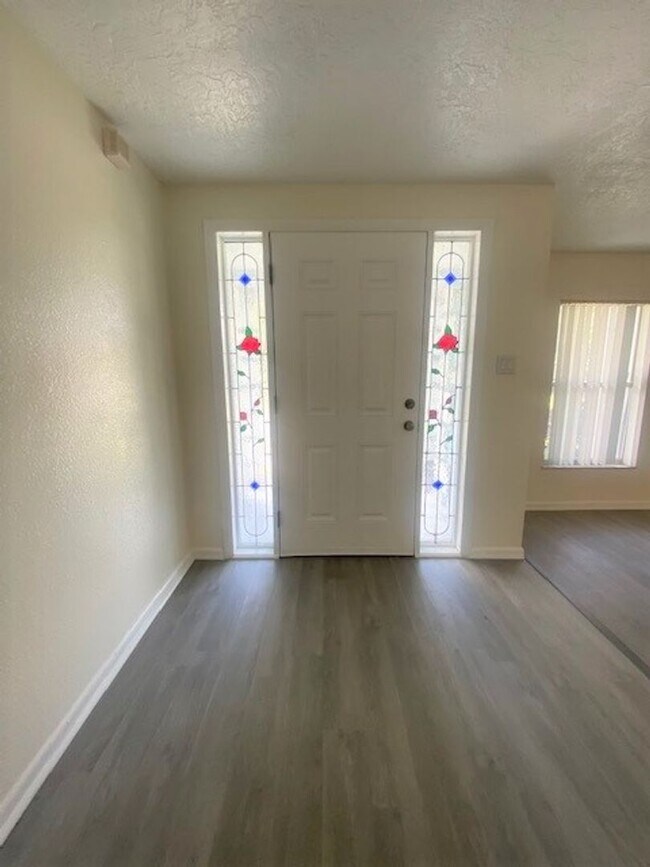 Photo - 3/2 Split Plan Pool Home in Indian Trails