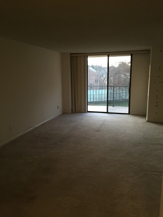 Photo - 7420 Westlake Terrace Unidad 105