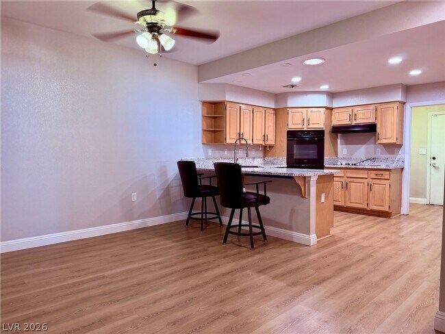 Photo - 412 Fallwood Ln