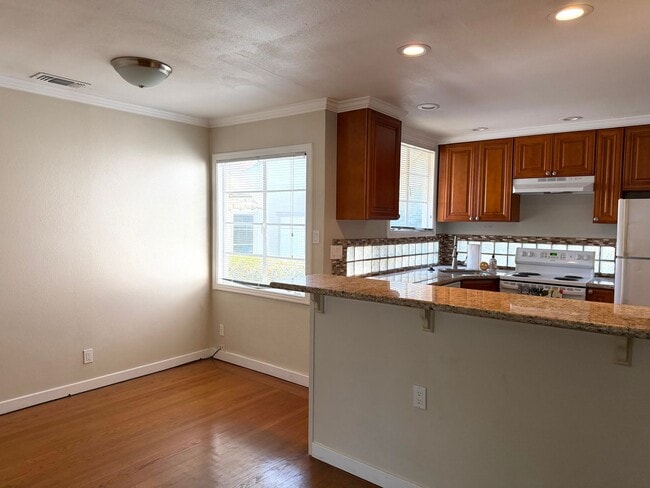 Photo - 3714 Folsom Blvd