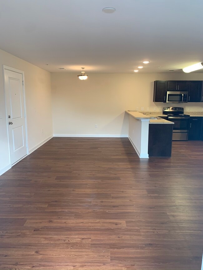 Photo - Forrest Landing I