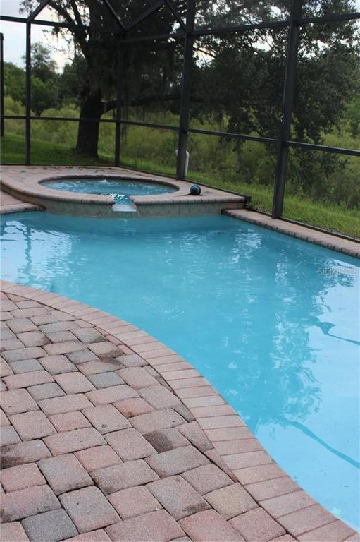 Photo - 348 Lake Davenport Cir