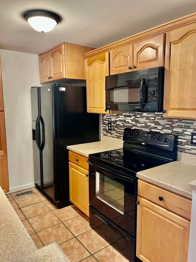 Photo - 8114 Verbeck Dr