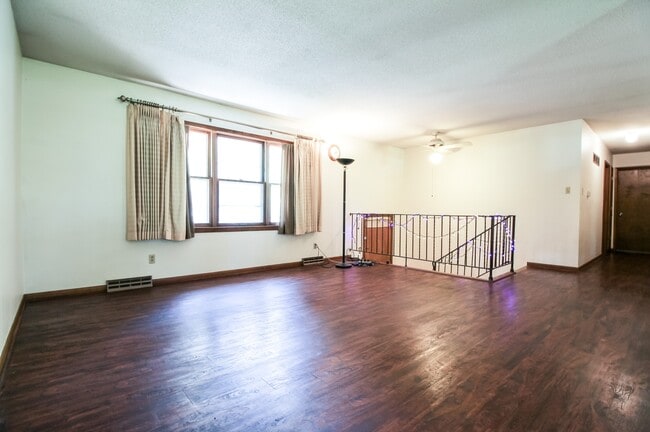 Photo - 1832 Ranser Rd