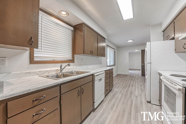 Photo - Newly Remodeled 3 Bedroom 1 1/2 Bathroom Home in 5 corners!