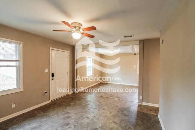 Photo - 2423 Adger Rd