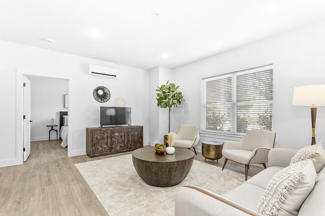 Photo - The Pike Apartments