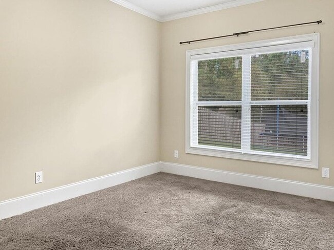 Photo - 8614 Crenshaw Dr