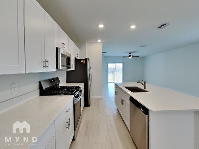 Photo - 35142 Gravelly Dr