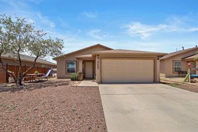 Building Photo - 4-Bedroom with 2 Full Baths in Northeast, El Paso!