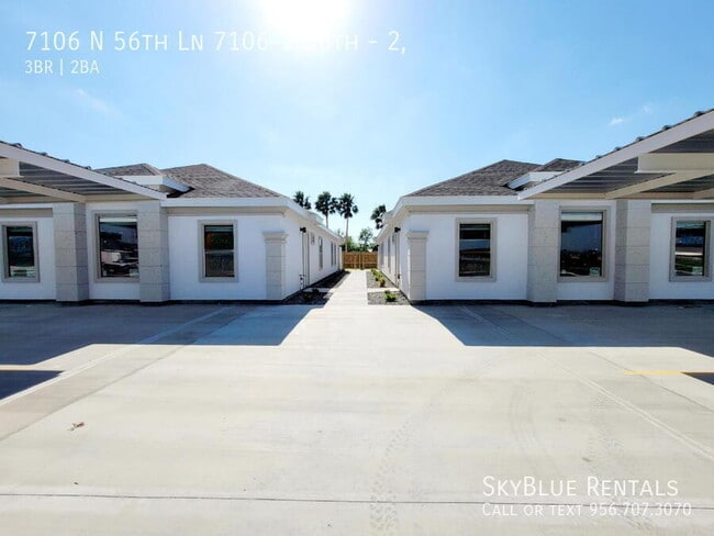 Building Photo - 7106 N 56th Ln Unit 2,