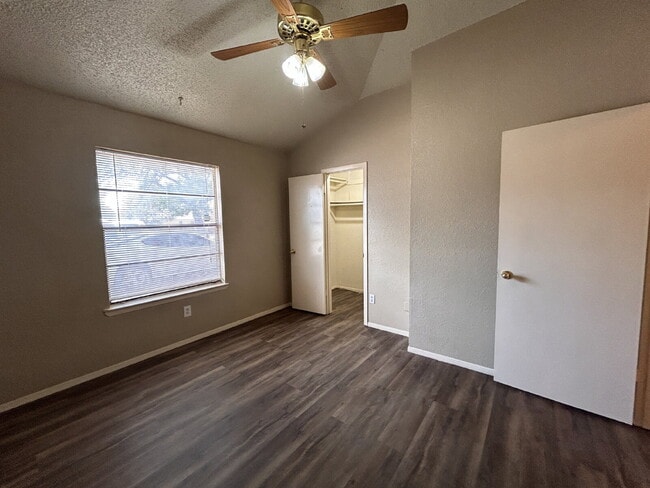 Photo - nice 2/1 duplex in North Lubbock