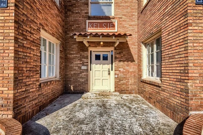 Photo - 1445 Lucile Ave SW Unidad 3