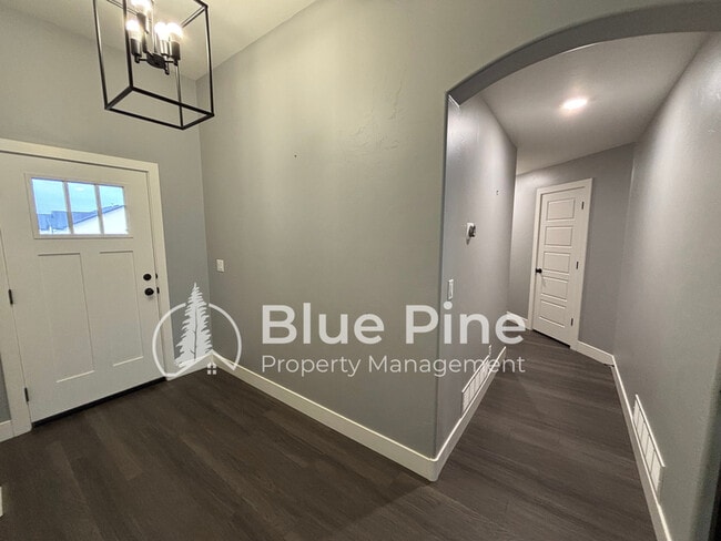 Photo - 6879 Bedford Ave