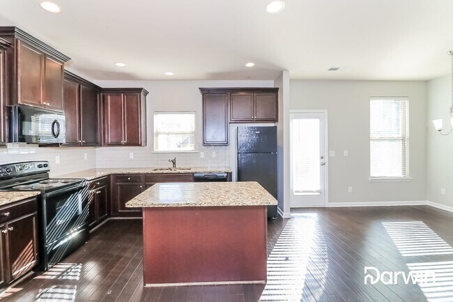 Photo - 1620 Potomac Court, Atlanta, GA 30349