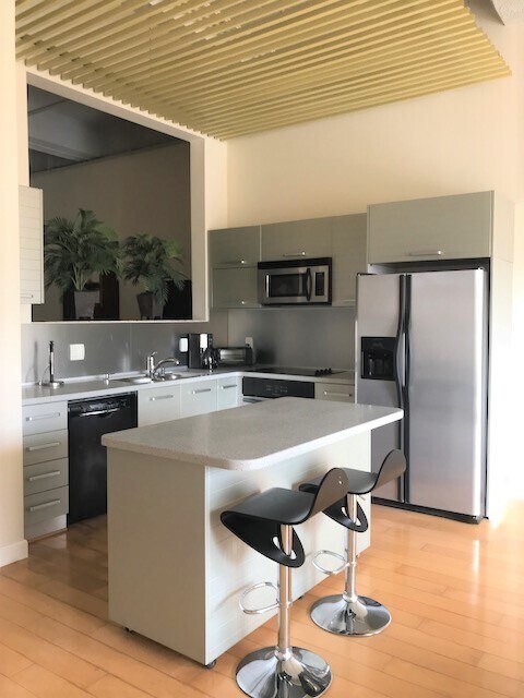 Standard Suite #10