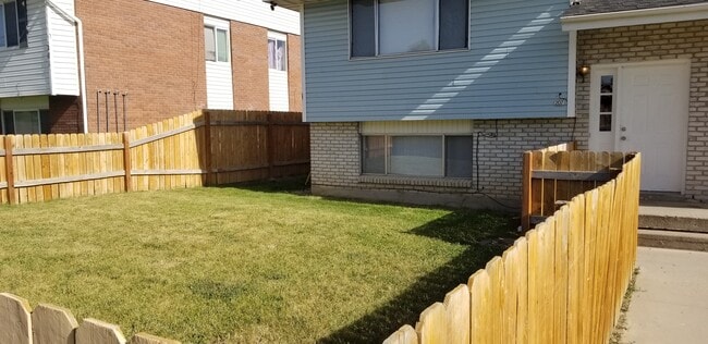 Photo - 205 W 8480 S Townhome