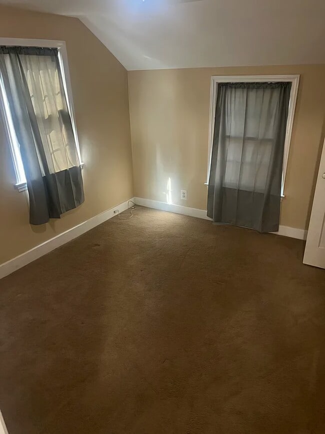 Photo - 86 Southview Ter