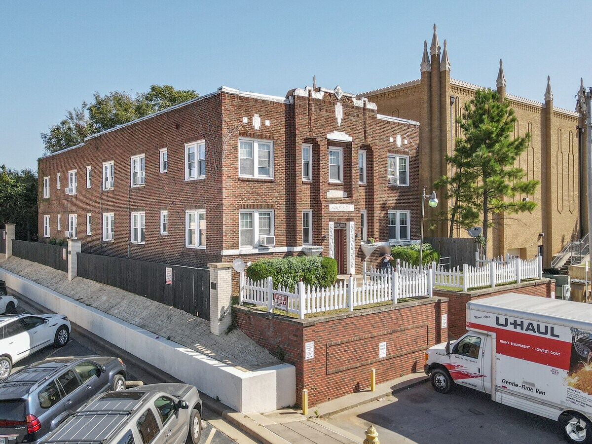 Photo - Georgian Terrace