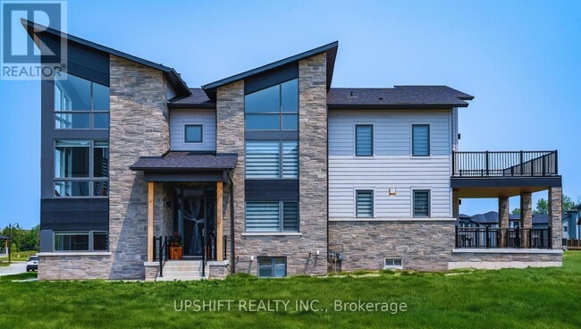 Photo - 141 Springside Cres