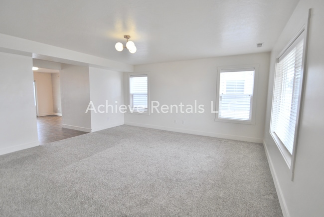 Photo - 2066 S 1400 W