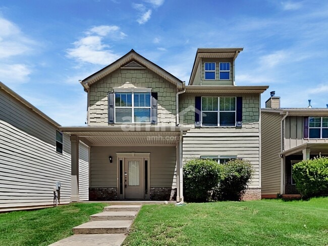 Photo - 191 Southwind Ln House