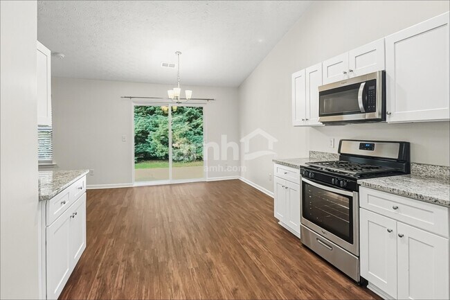 1137 Eastmill Cove