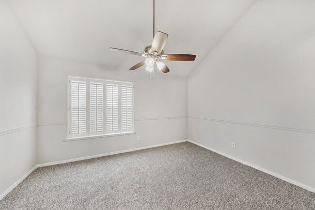 Photo - 2930 Grants Lake Blvd Unit 2203