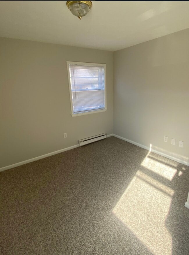 Photo - 2407 Bare Street