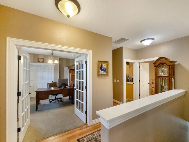 Photo - Heritage Eagle Bend Winter Seasonal Rental • Jan-March • Adult Community•Utilities Included•Furni...