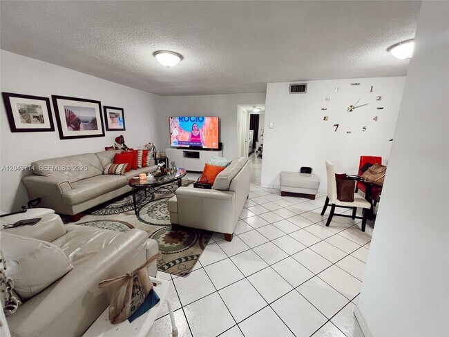Photo - 501 Blue Heron Dr Unit 314-A
