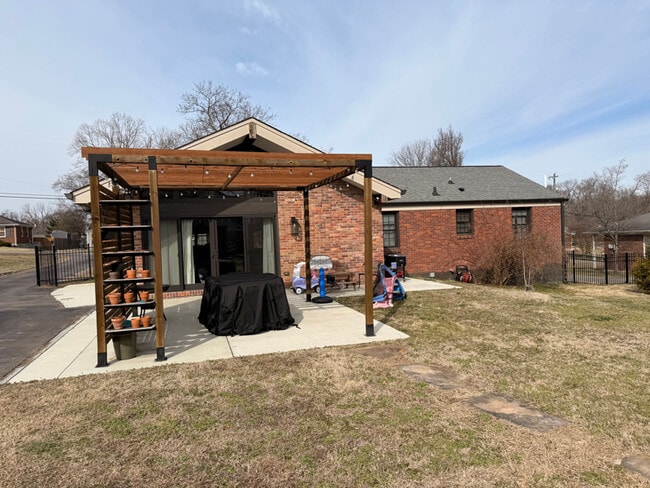 Photo - 2708 Cooper Ln