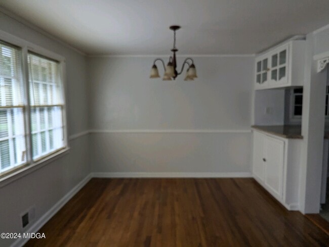 Photo - 2971 Crestline Dr