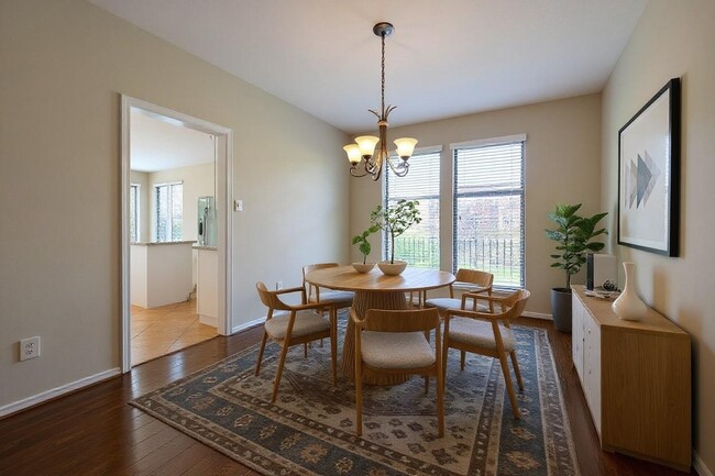 Photo - 2606 Waterbrook Ln